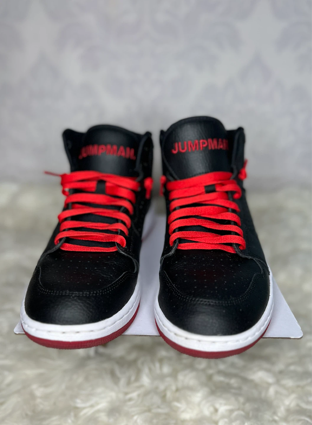 Nike Jordan jumpman hush sneakers black and red - photo 3