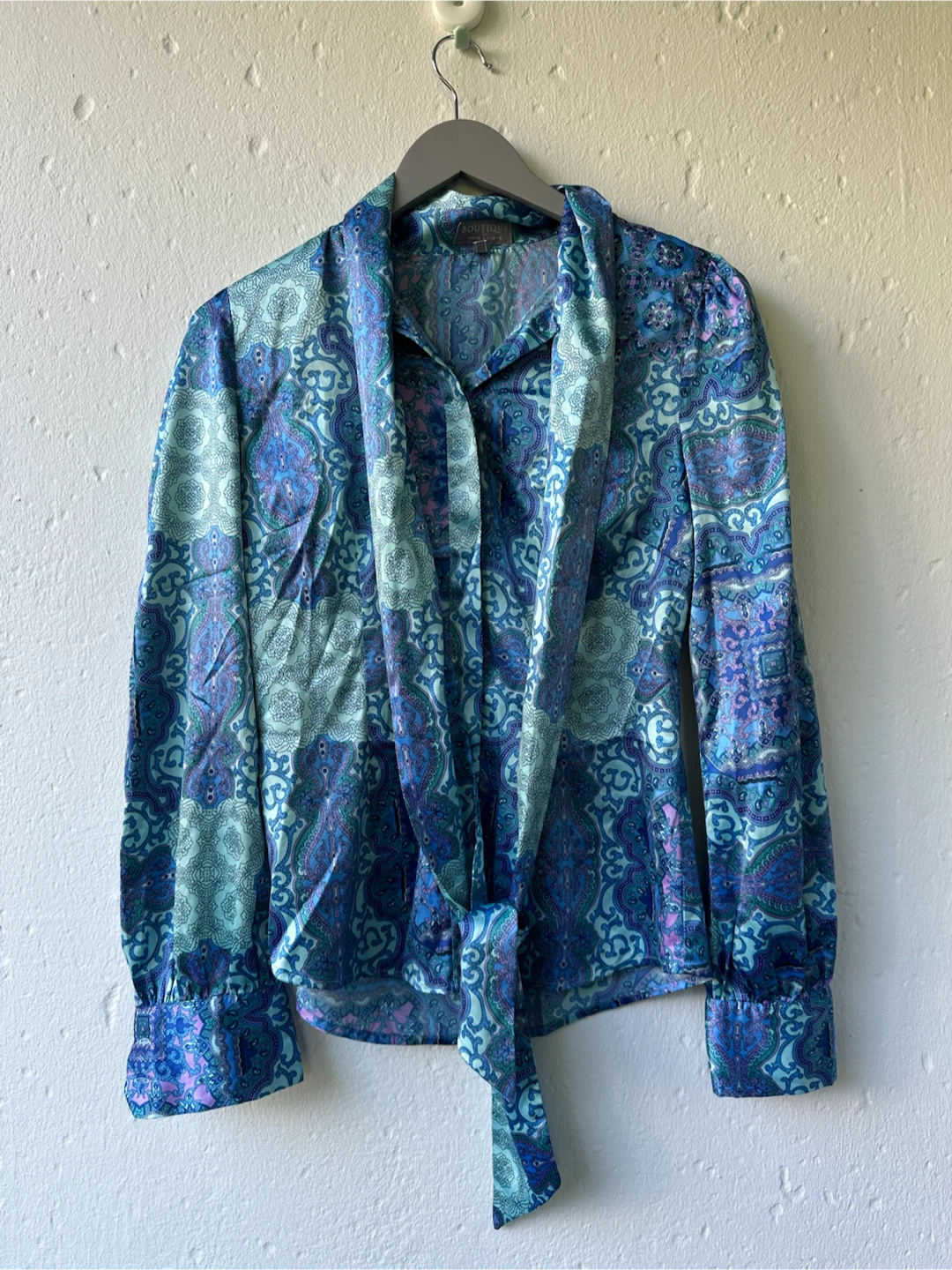 Boutique by Hawes & Curtis Blue Paisley Blouse