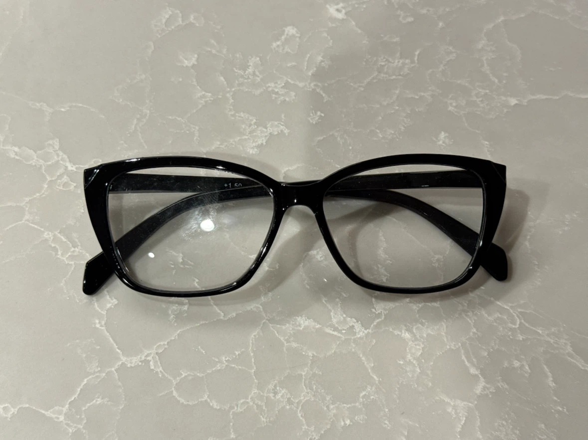 Black Reading Glasses +1.50