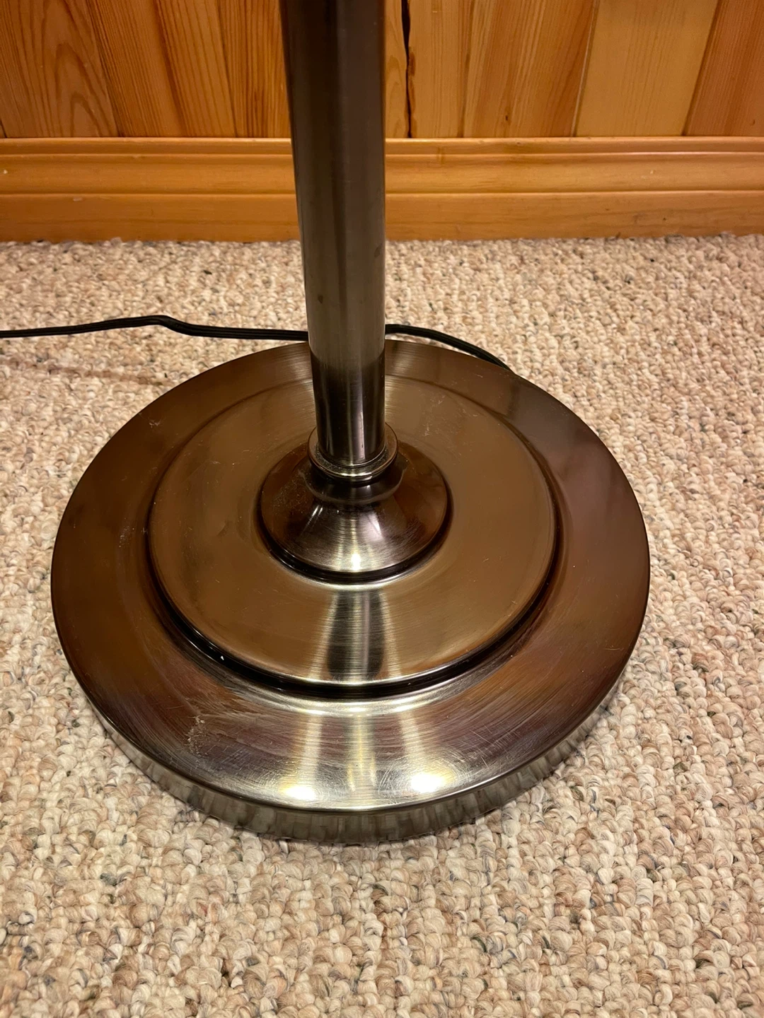 A beautiful 3-shade stained glass floor lamp - photo 4