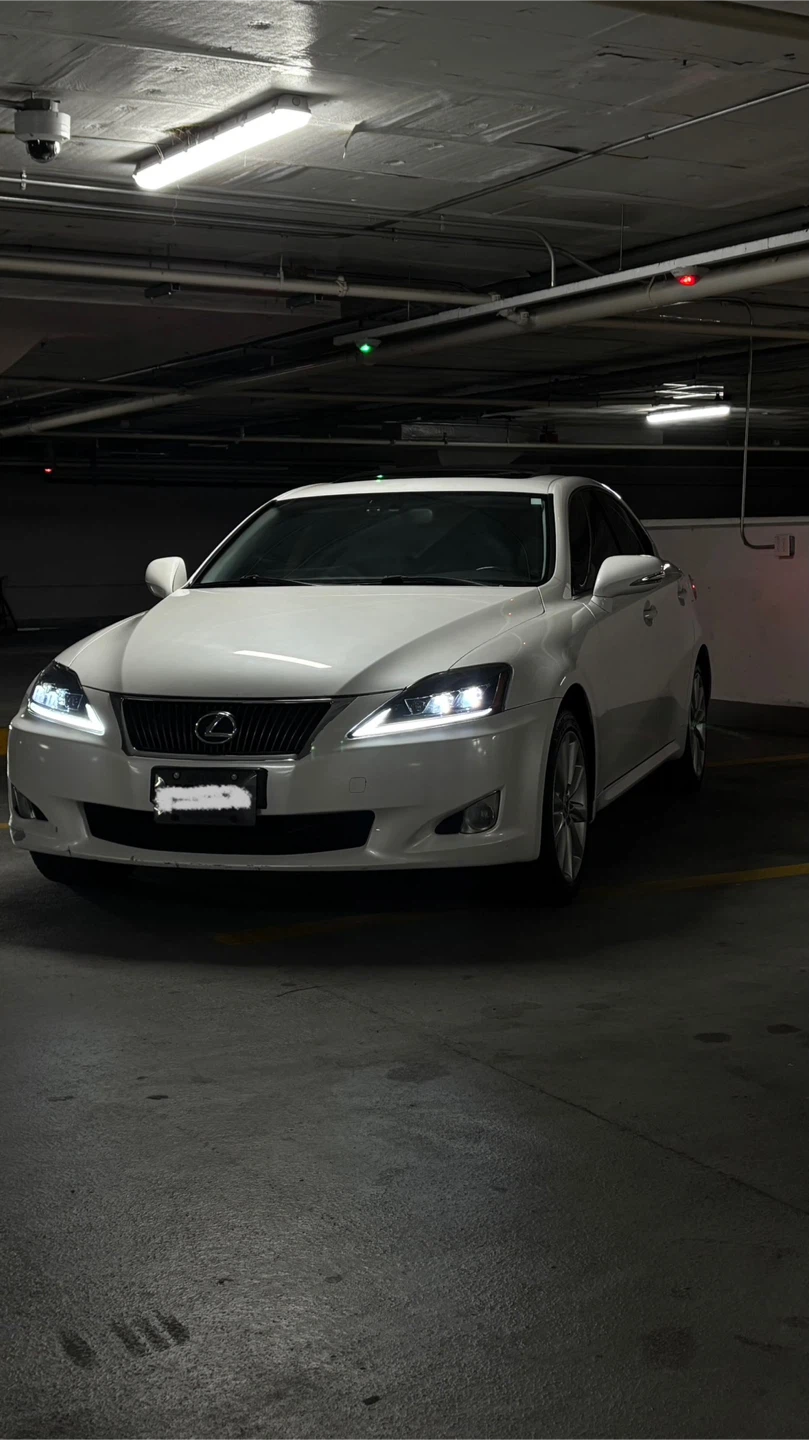 2009 Lexus IS250 (Automatic) - photo 2