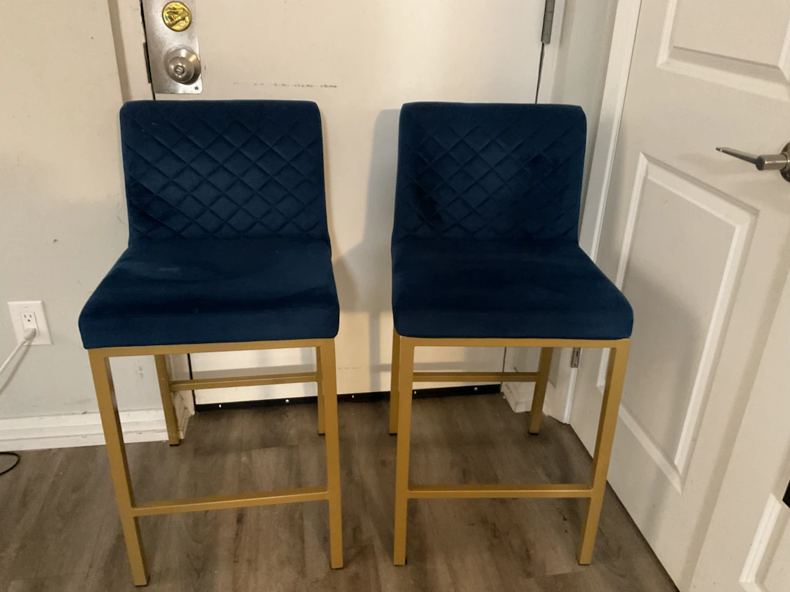 Set of two navy blue velvet bar stools