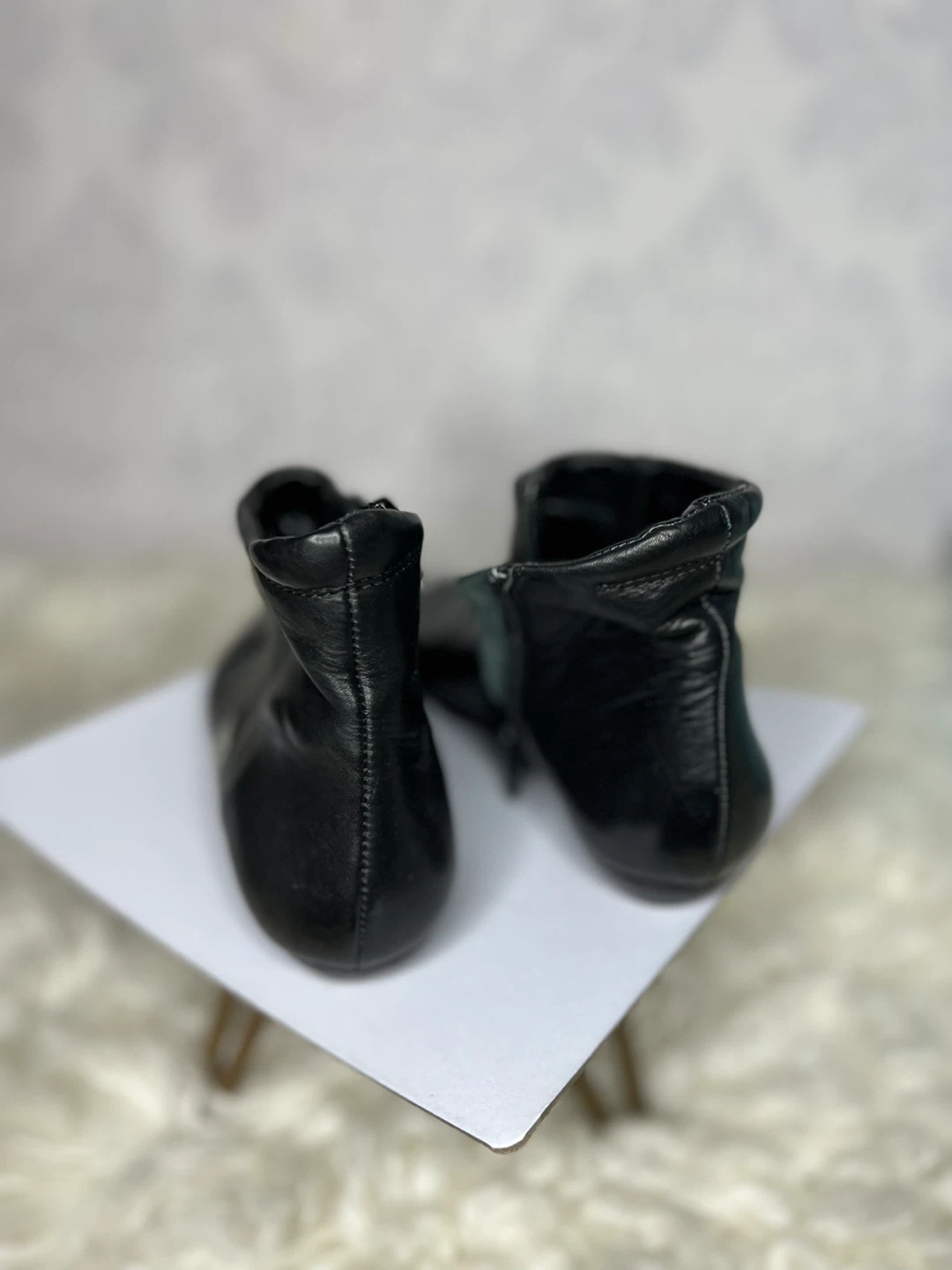 Black Leather Ankle Boots - photo 4