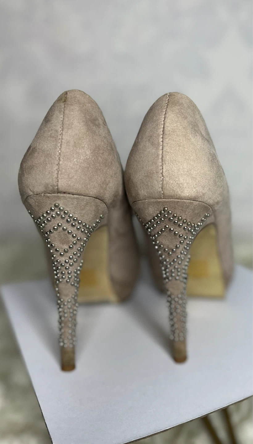 Rusty Lopez Taupe Studded Heels - photo 3