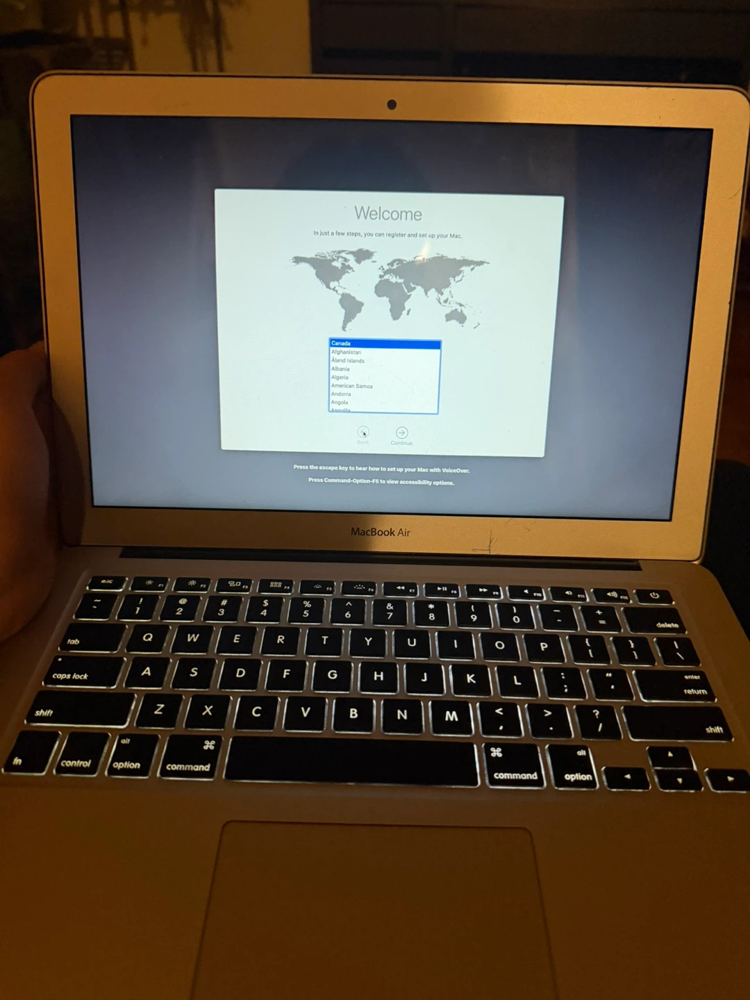 Apple MacBook Air 2012 - photo 2