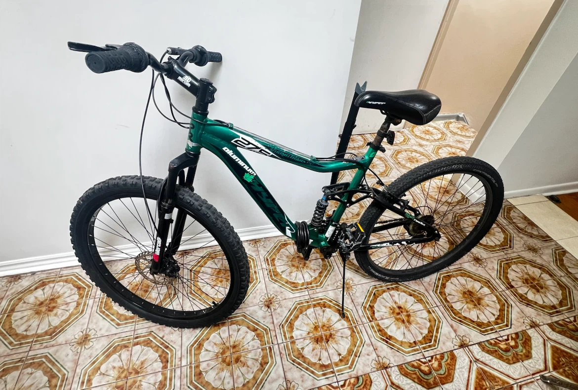 Hyper Viking Trail Elite 27.5 Mountain Bike
