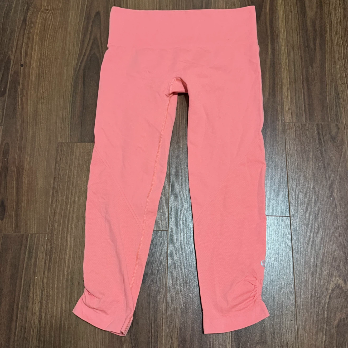 Lululemon Pink Cropped Leggings size 8