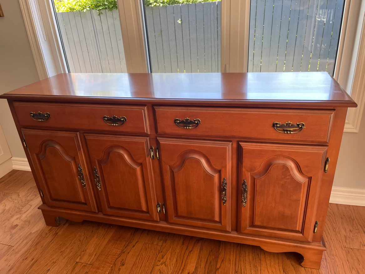 Solid Wood Dining Table and Hutch Set - photo 2