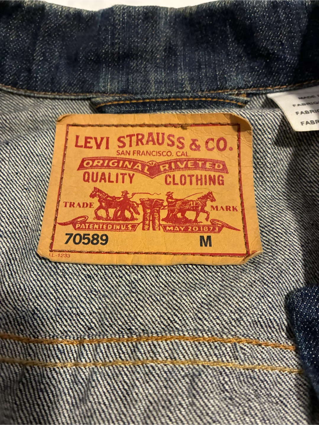 Levi's Denim Trucker Jacket Size M - photo 3