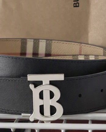 Burberry Reversible Check TB Belt