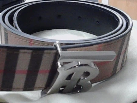Burberry Reversible Check TB Belt - photo 2