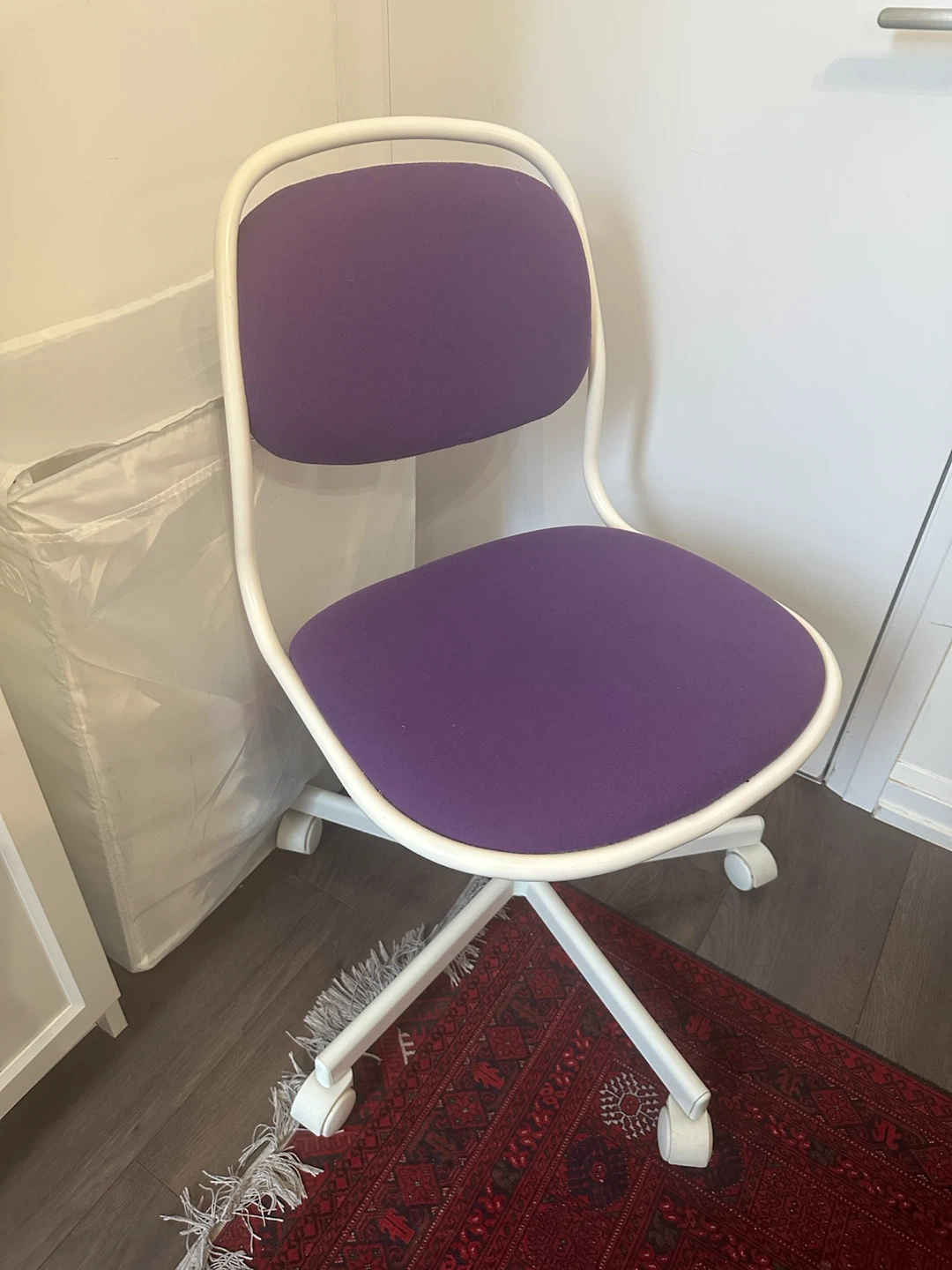 IKEA ÖRFJÄLL Desk Chair (White/Purple)