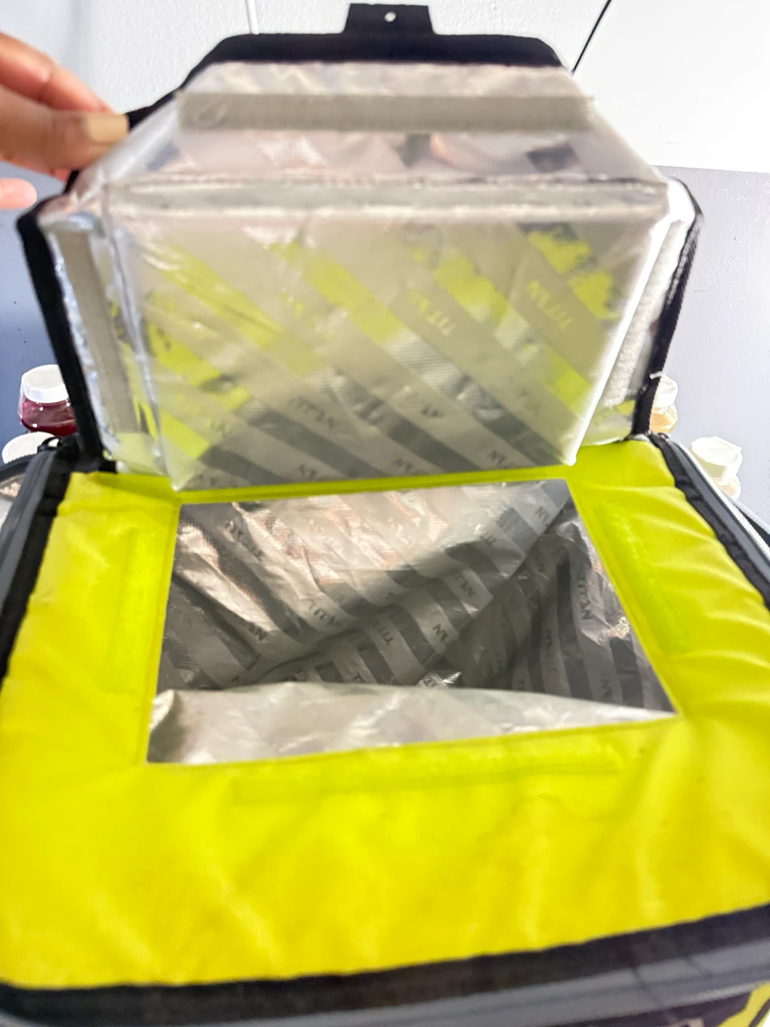 Titan Deep Freeze Cooler Bag - photo 3