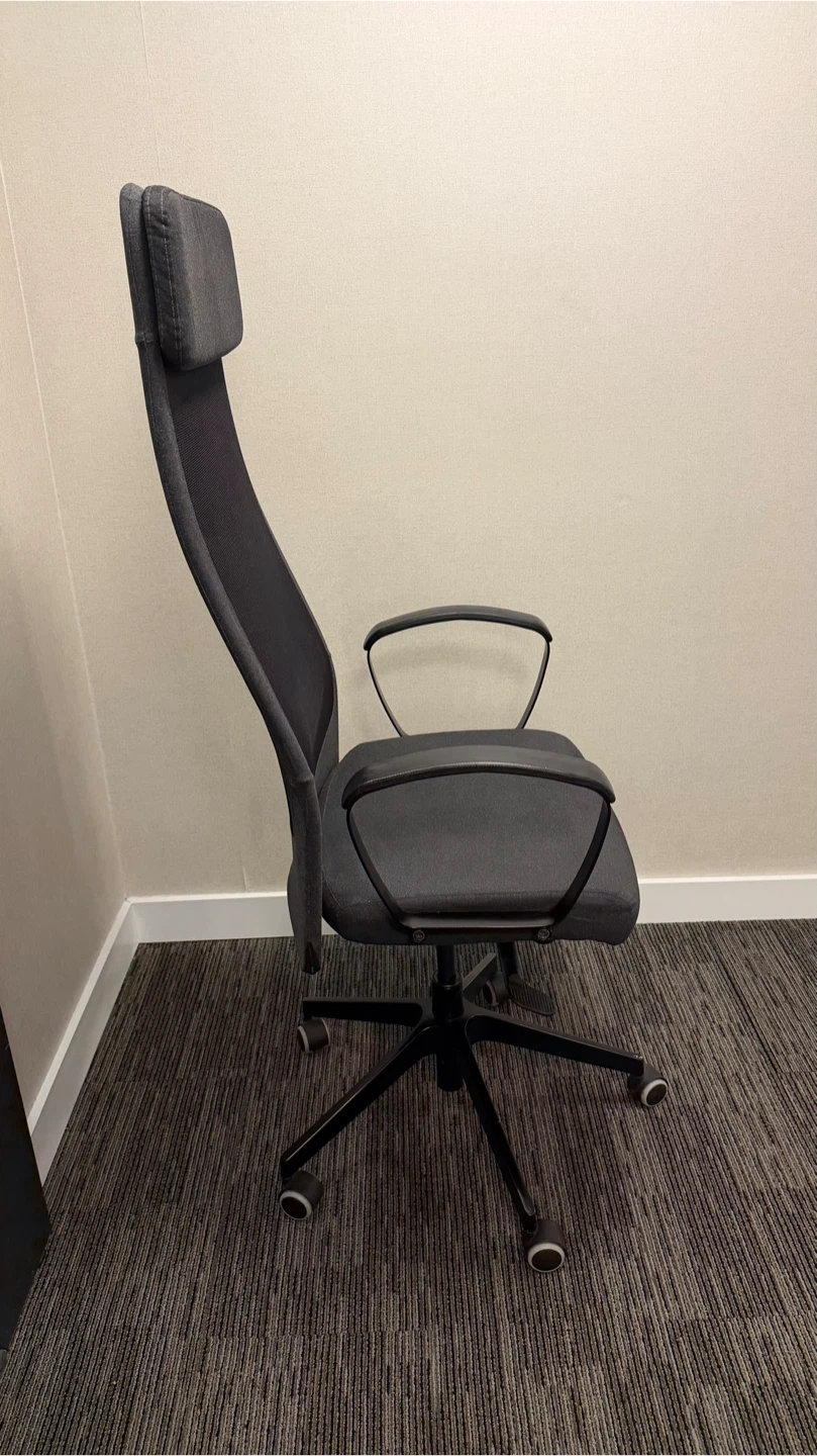 IKEA Markus Office Chair, Vissle dark grey, Large - photo 4