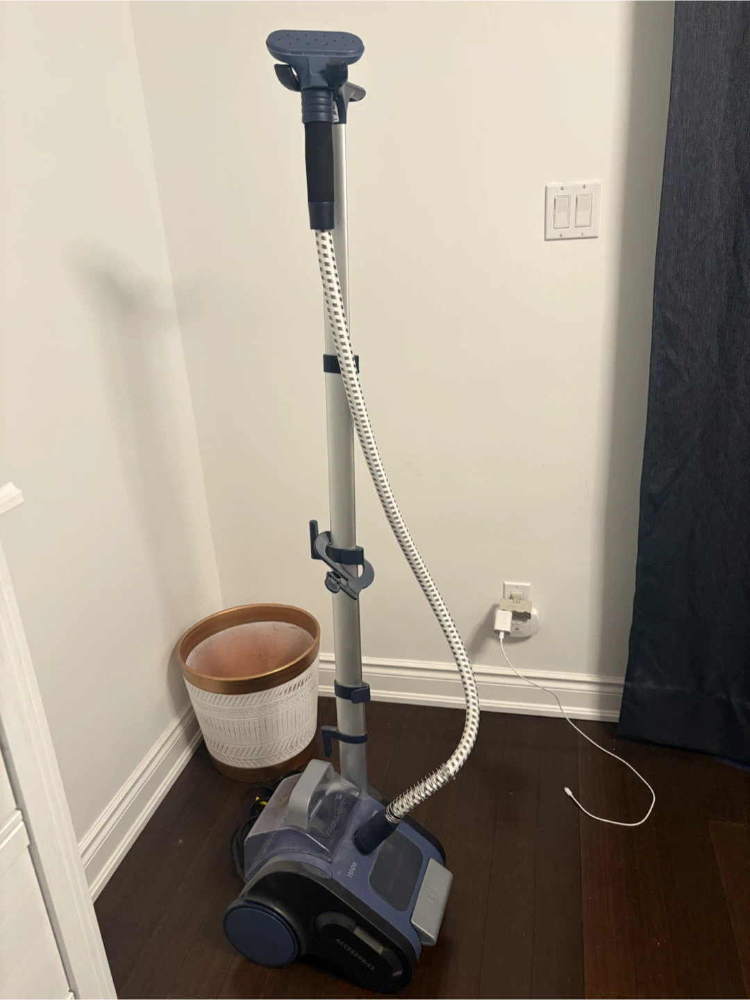 Rowenta Precision Garment Steamer 1550W