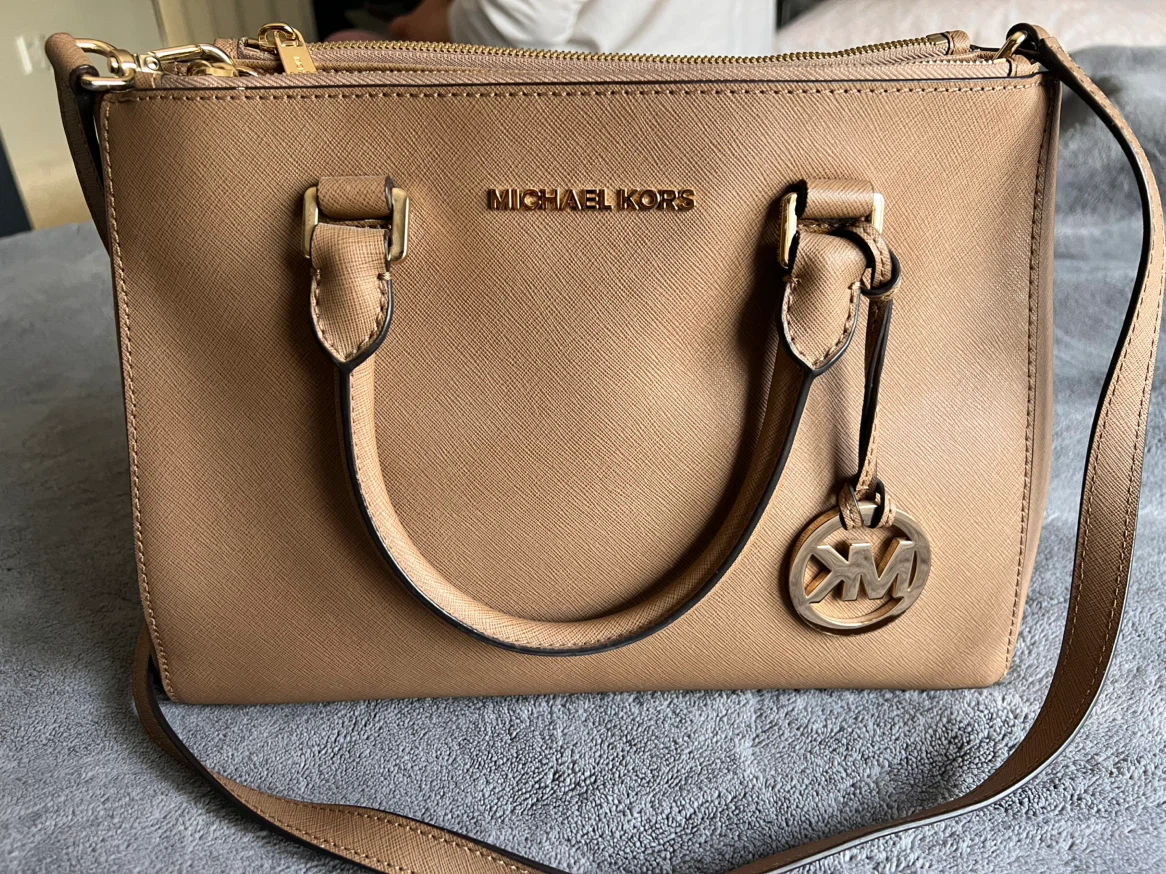 Handbags - photo 2