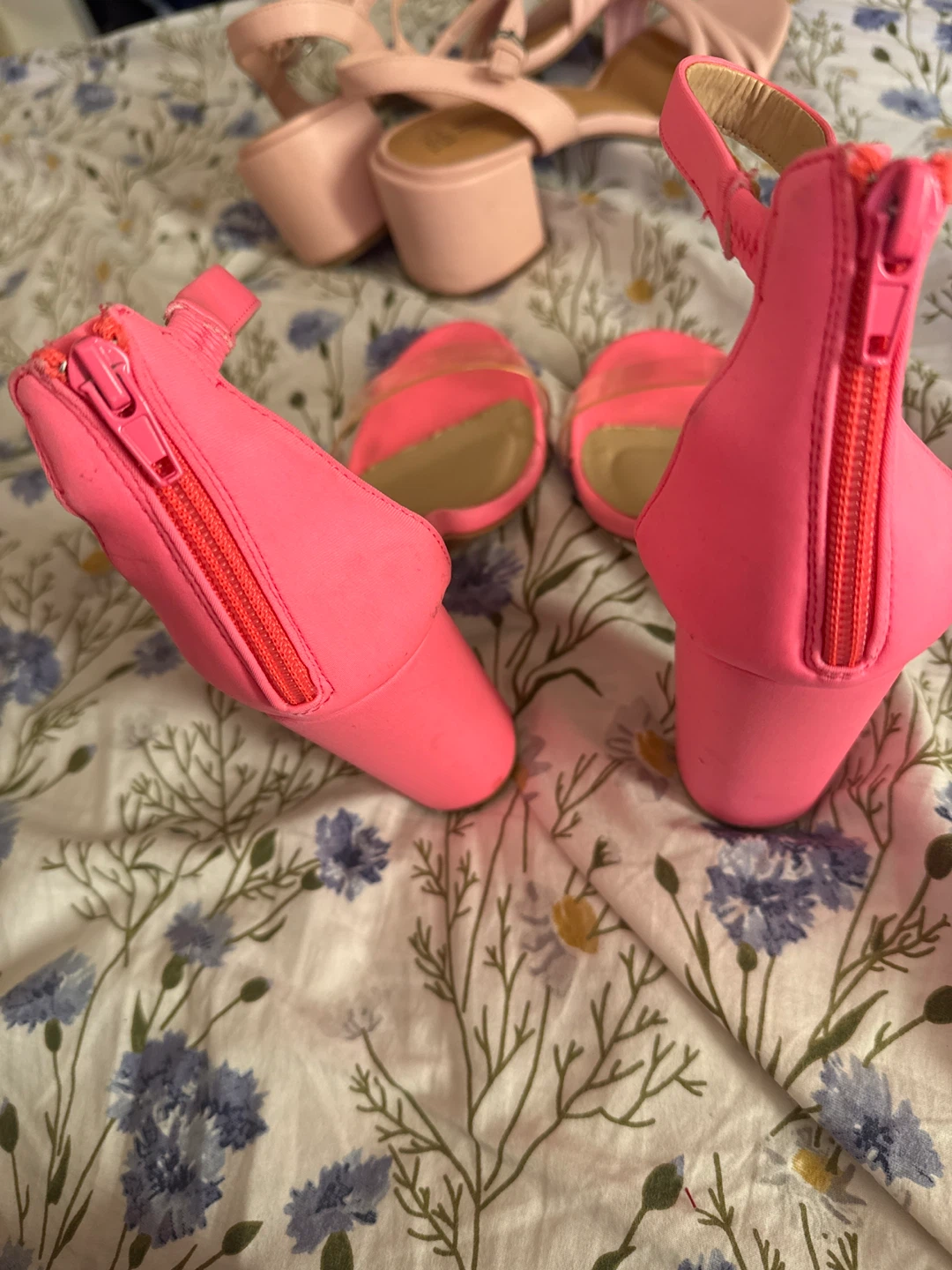 Streetwear Society Neon Pink Heeled Sandals - photo 2