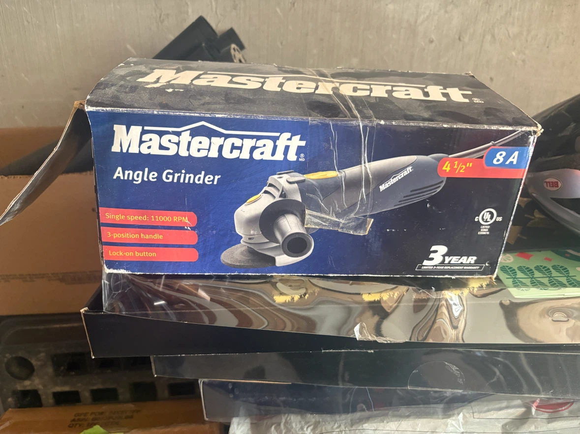 Mastercraft 4 1/2" Angle Grinder - photo 2