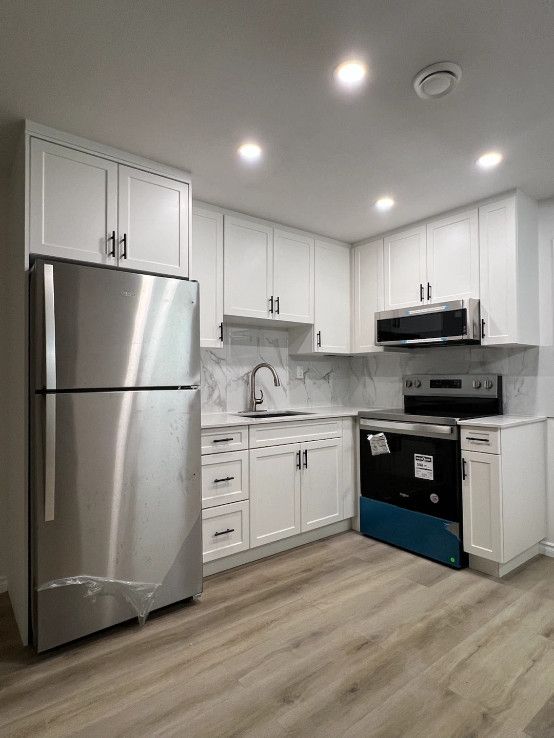 Basement suite 2 bedroom and 1 bathroom