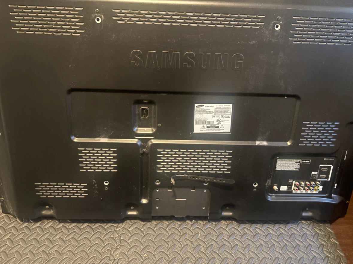 Samsung 43-inch Plasma TV Model PN43D440A5D - photo 2
