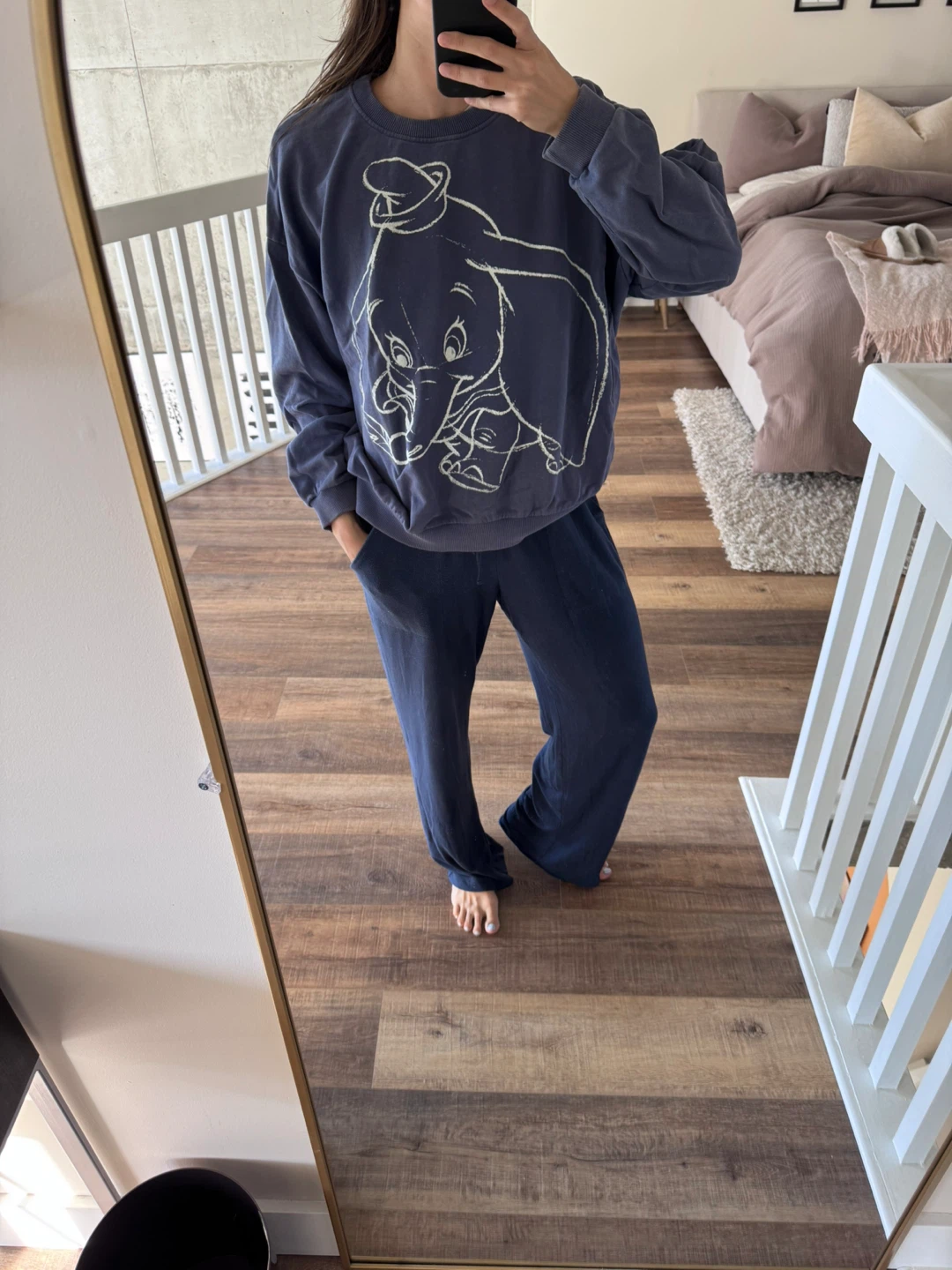 Disney Dumbo Graphic Sweatshirt