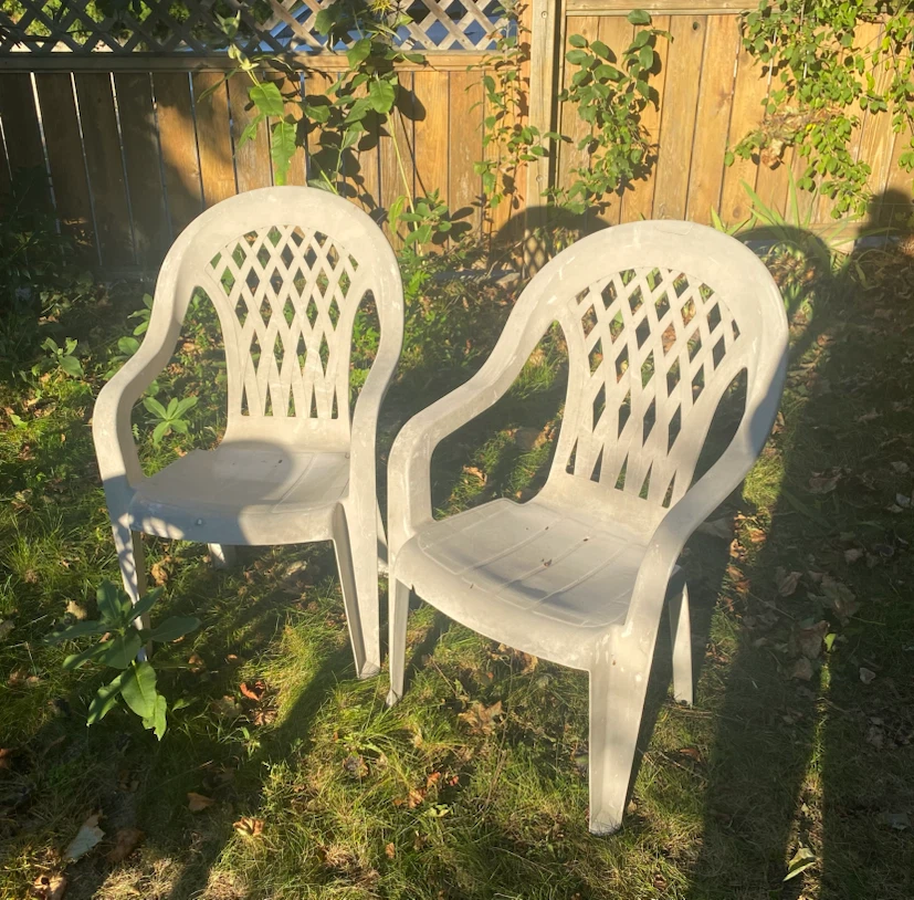 Set of plastic patio chairs - camping, garden, outdoor
