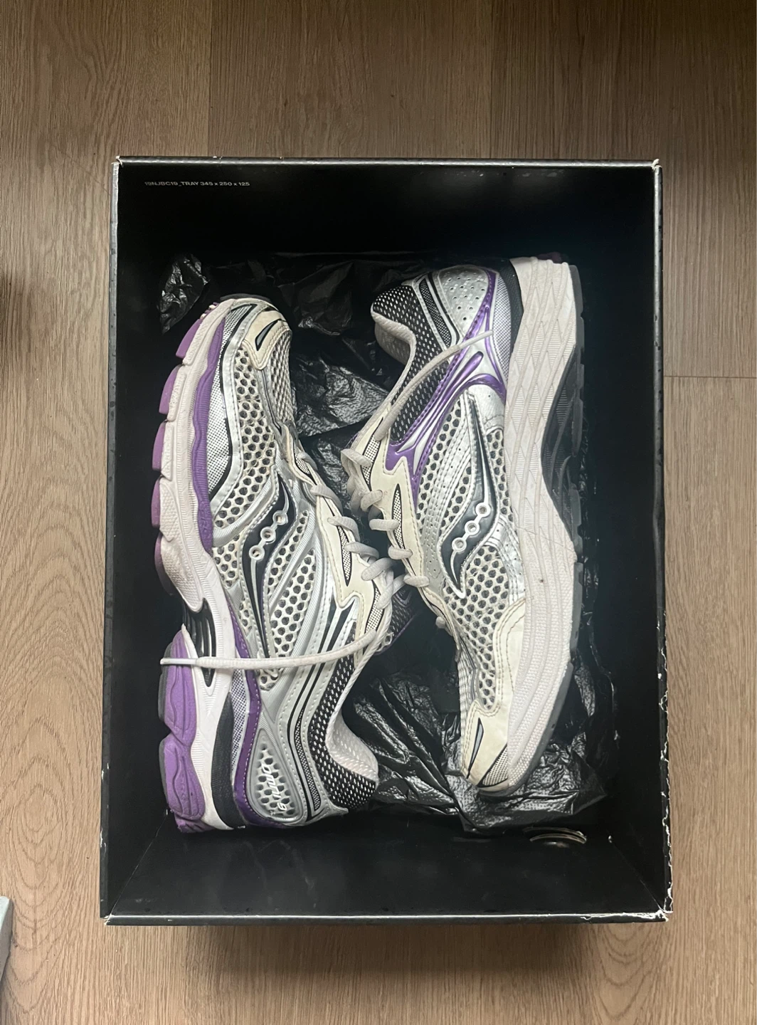 Saucony Triumph 4 Silver/Purple Running Shoes