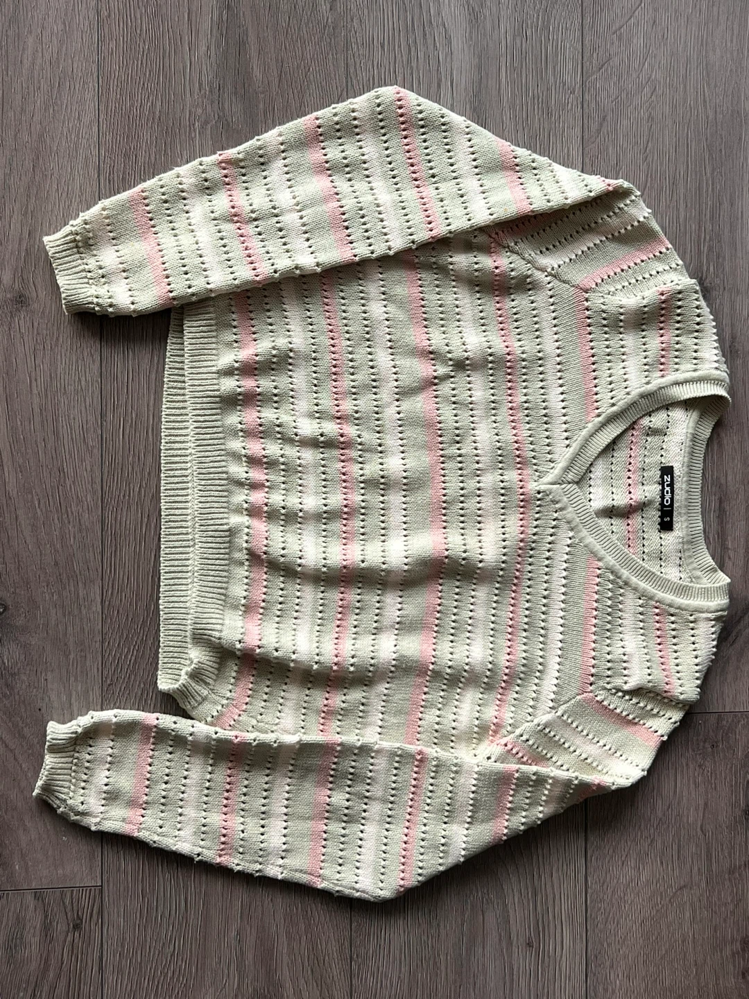 Zudio striped V-neck knit sweater - photo 2