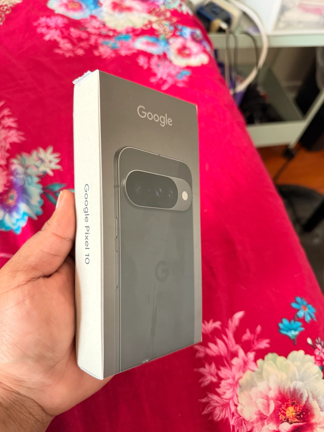 Brand New Sealed-Google Pixel 10 128GB Obsidian Black