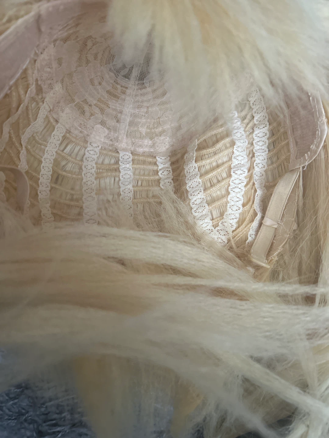 Blonde synthetic hair ponytail extensions - photo 2