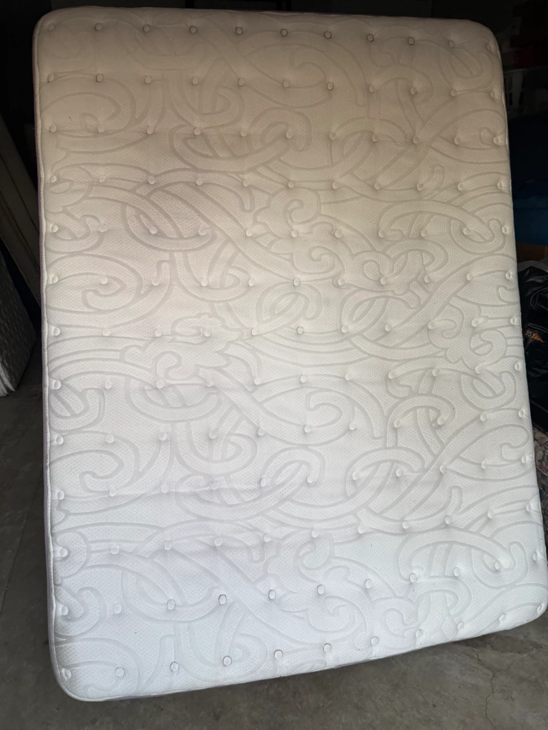 Queen mattress