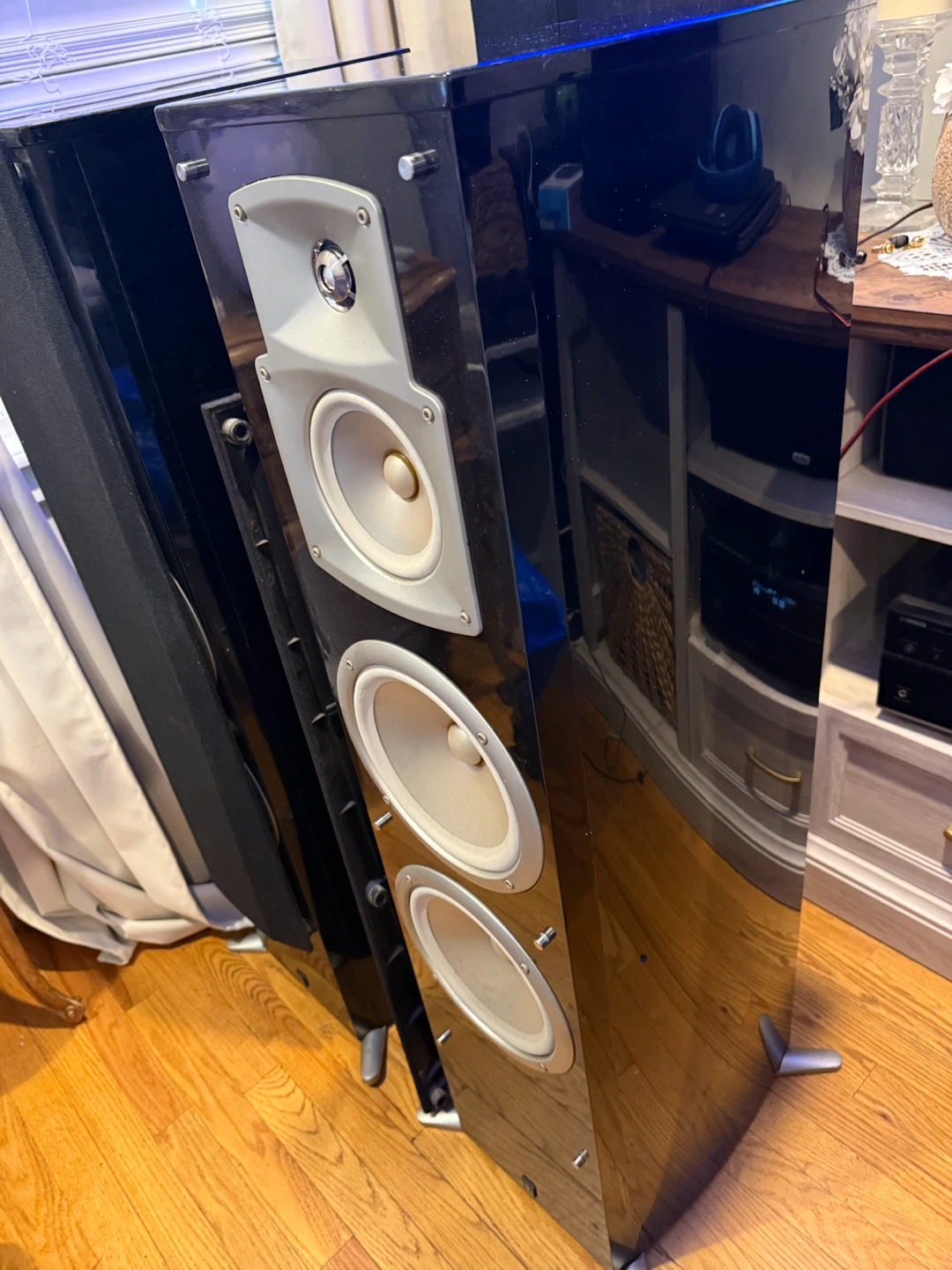 Yamaha NS-777 Passive Floor-standing Speakers - photo 2