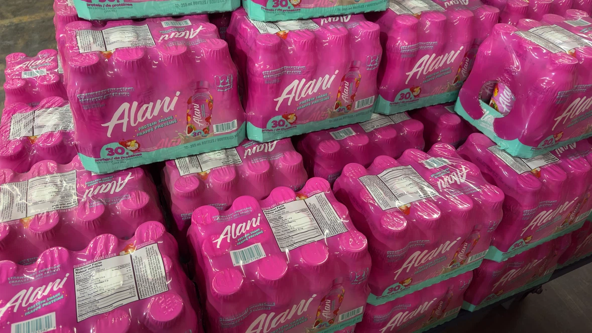 Alani protien shake 12 bottle cases 355ml per bottle - photo 2