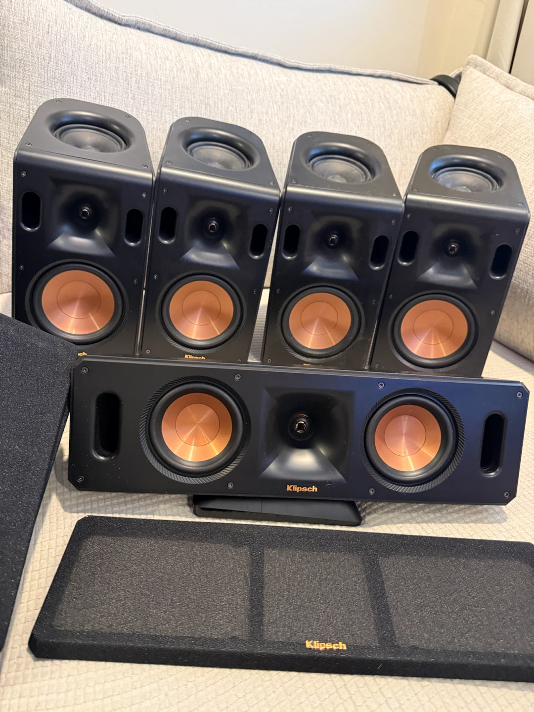 Klipsch Speaker Set - photo 2