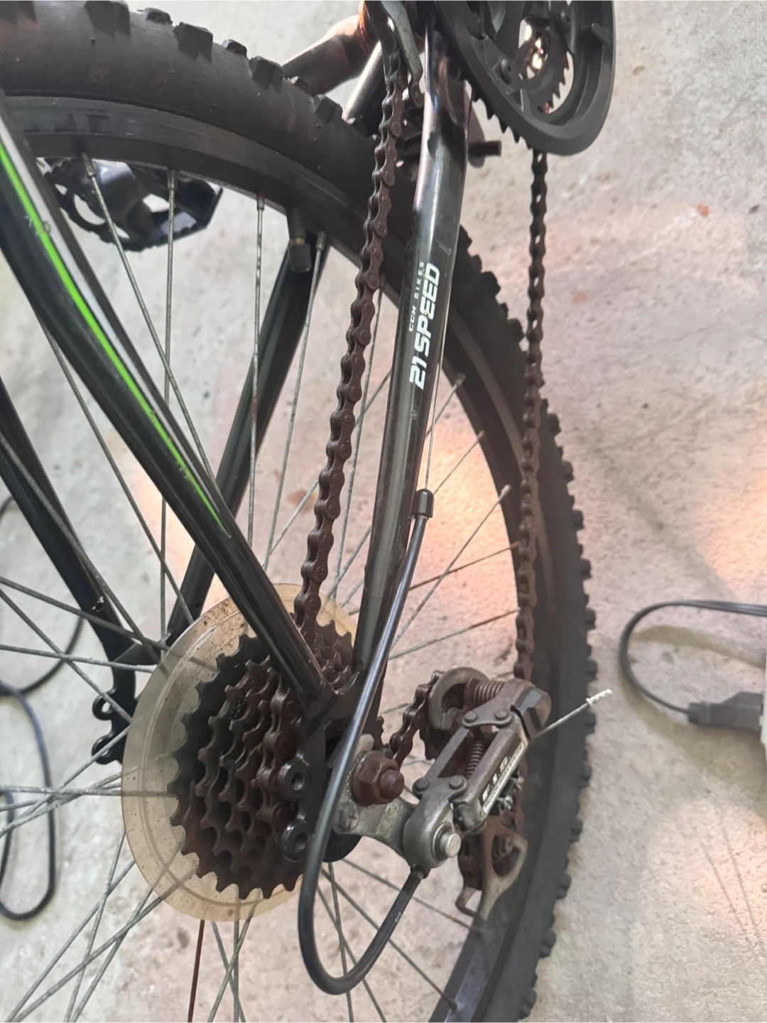 CCM Nitro XT 21-Speed Mountain Bike