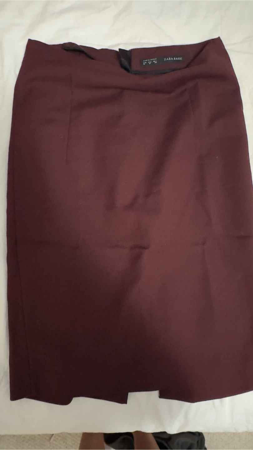Assorted Women's Skirts Bundle - photo 4