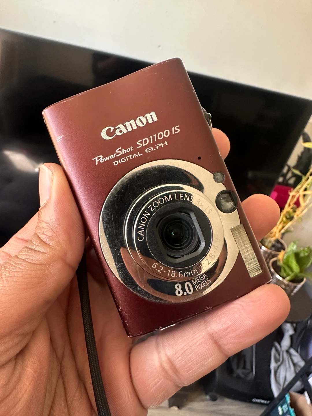 Canon PowerShot SD1100 IS Digital ELPH with Charger - photo 4