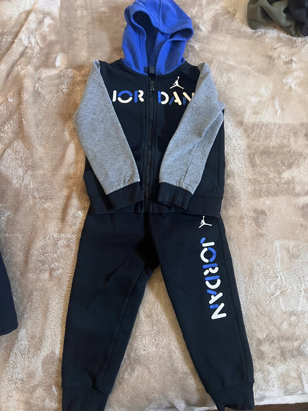 Toddler Jordan clothing