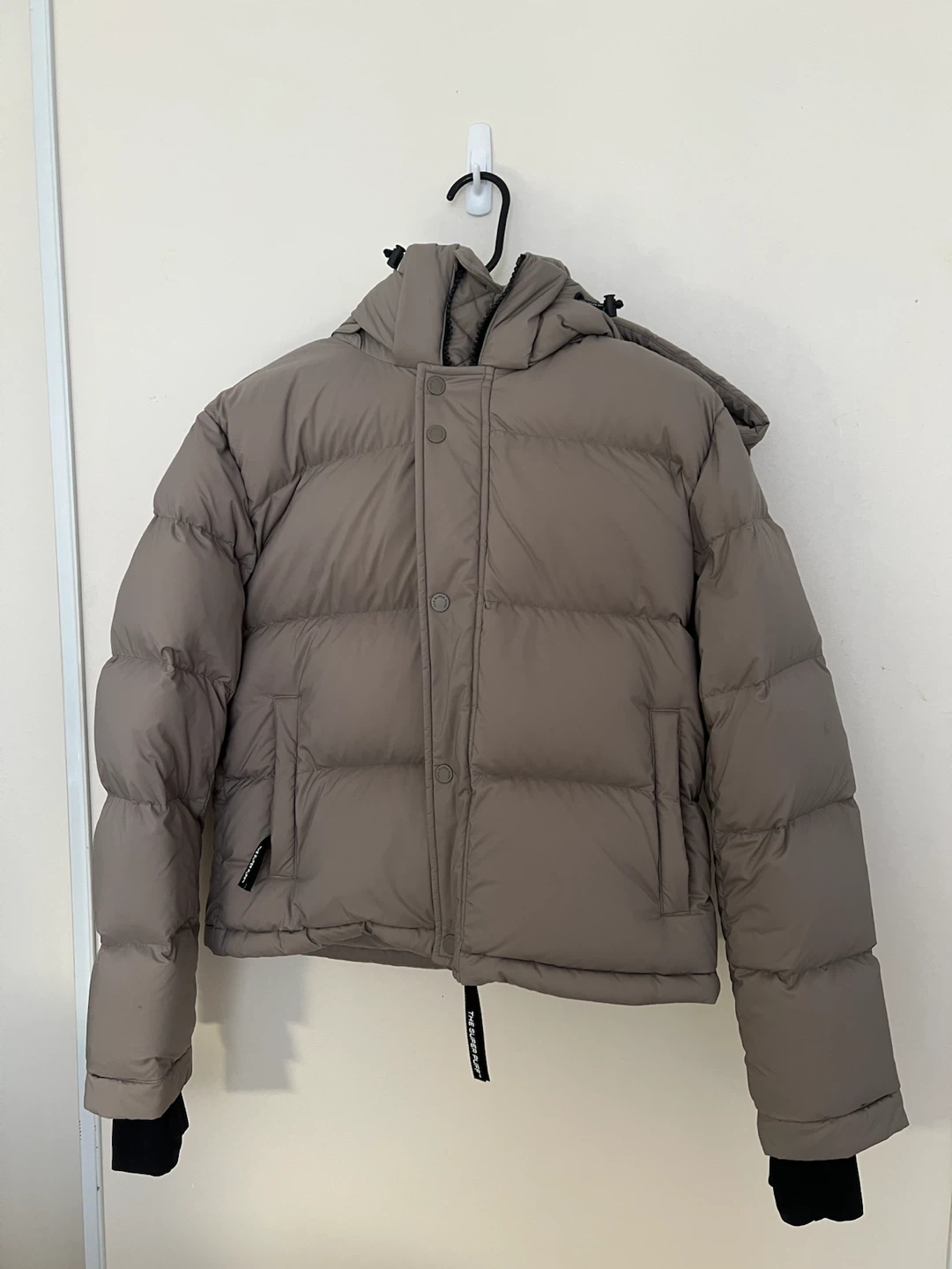 Aritzia The Super Puff™ Shorty - cliMATTE™
