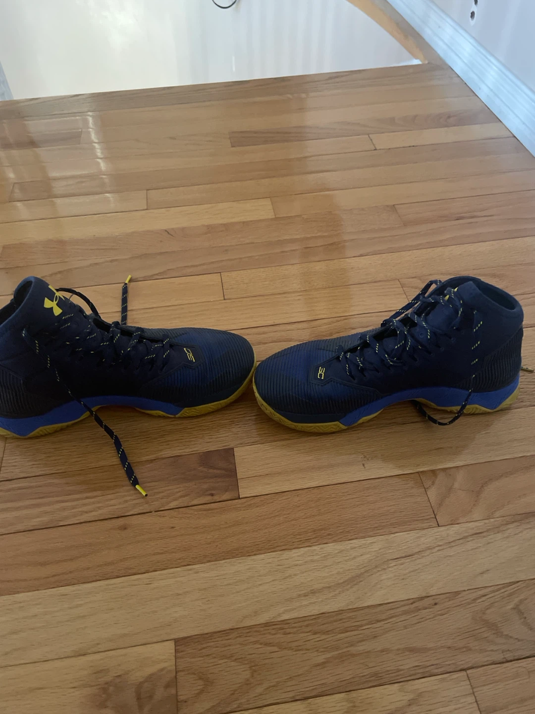 Under Armour Stephen Curry Basketball Shoes - photo 4