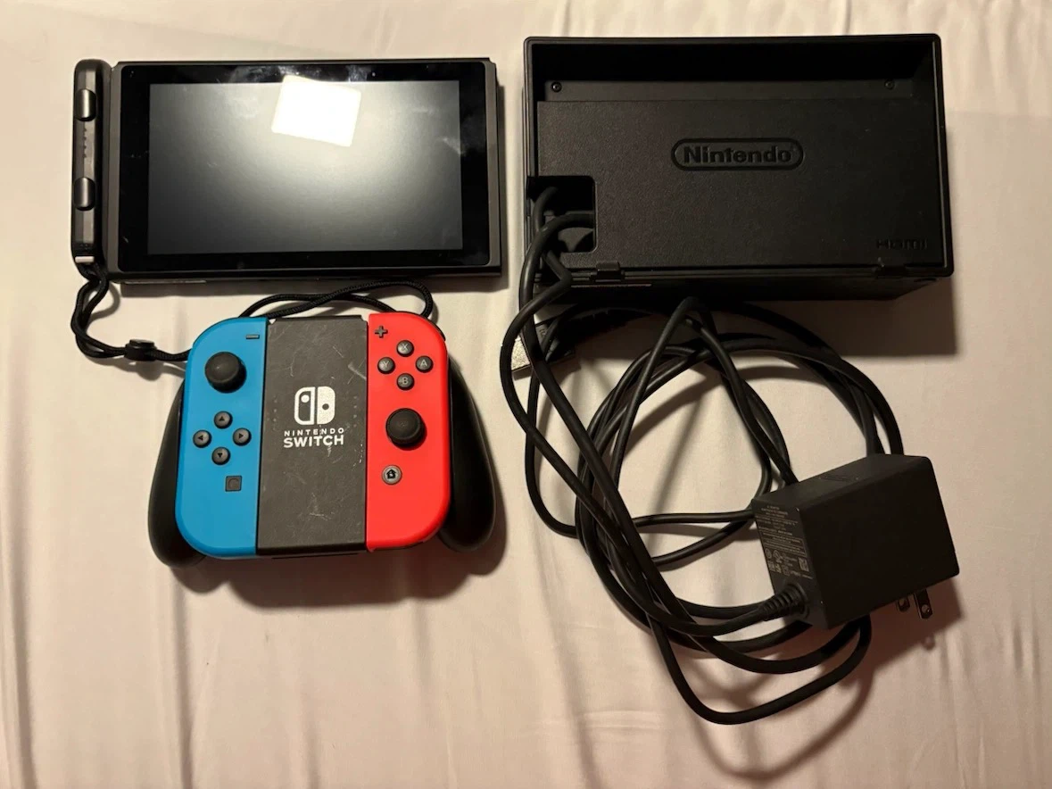 Nintendo Switch Console Bundle in Excellent Condition