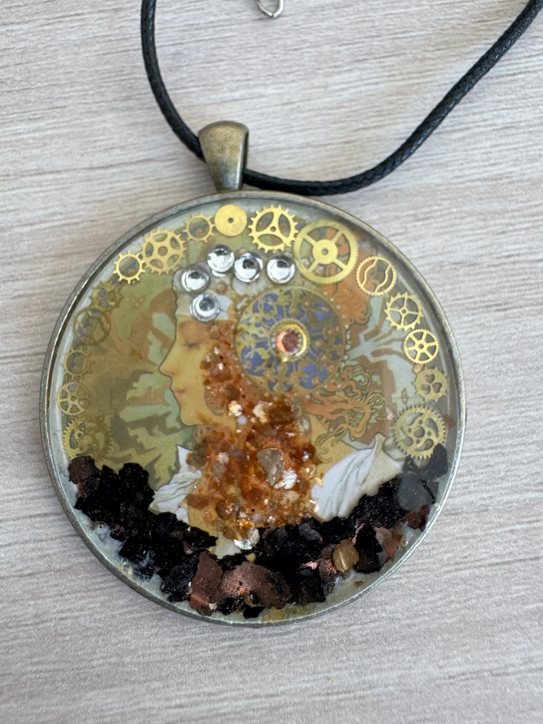 Steampunk style pendant necklace - photo 2