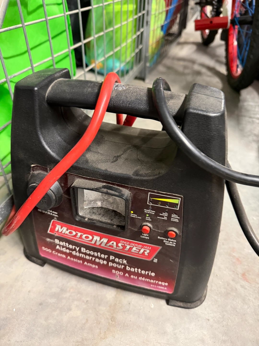 MotoMaster Battery Booster Pack