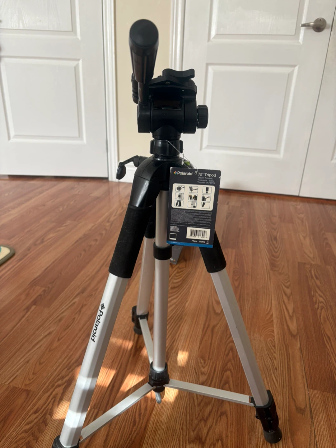 Polaroid 72 inch Tripod - photo 4