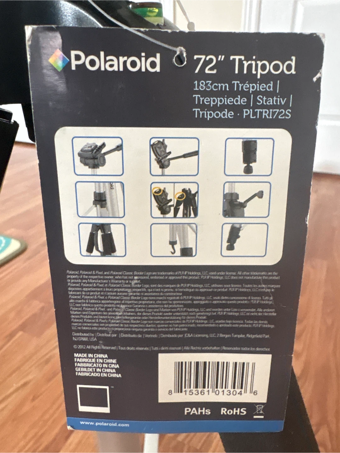 Polaroid 72 inch Tripod - photo 5