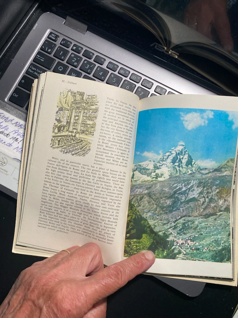 Vintage Italy Travel Guide Book - photo 5