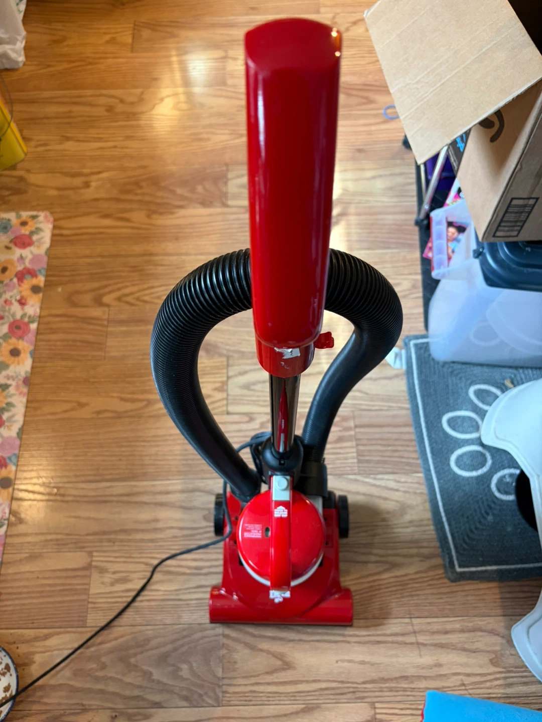 Dirt Devil Quick Lite Cyclonic Vacuum - photo 5