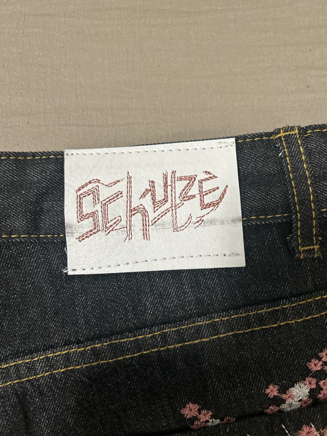 Derschutze Embroidered Denim Jeans - photo 5