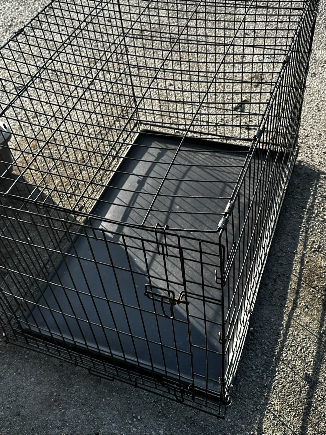 Large wire fold up animal crate - photo 3