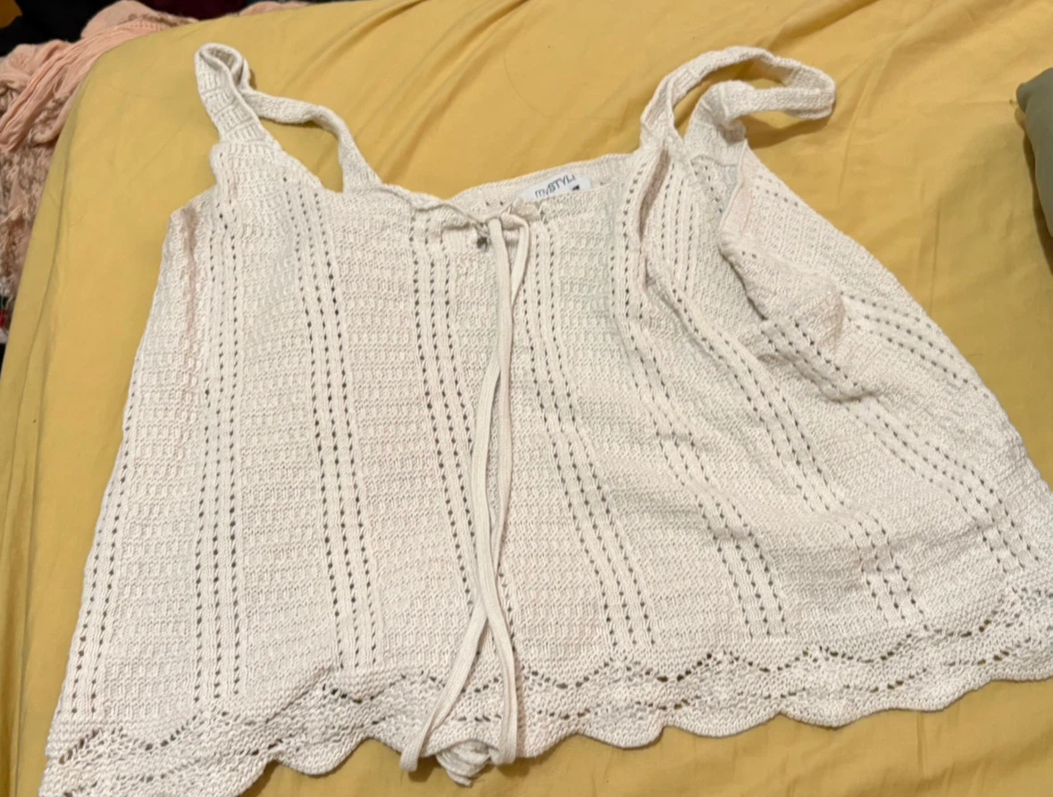mySTYLE White Knit Tank Crop Top